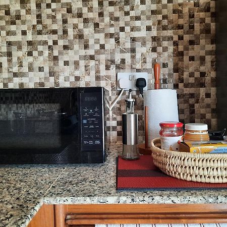 Ellyz Home Stay Moshi Ngoại thất bức ảnh